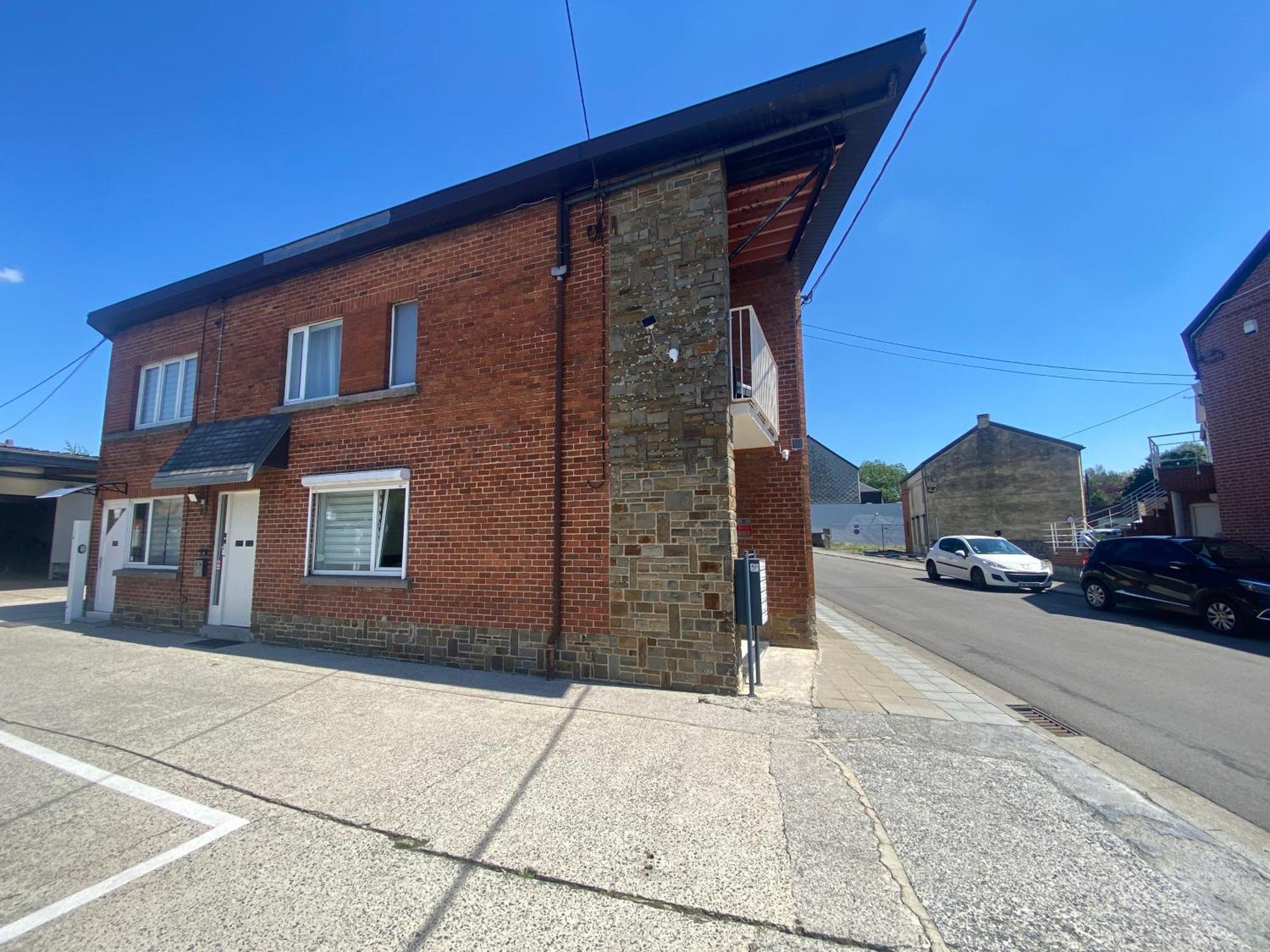 1-E Superbe Appartement Lumineux Charleroi Exterior photo